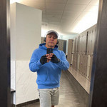 Leo, 39