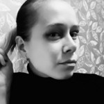 Александра, 33