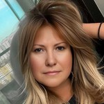 Olga Happy, 50