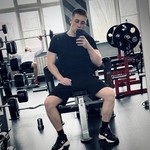 Максим, 21